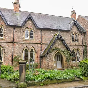 30 High St. Agnesgate Ripon